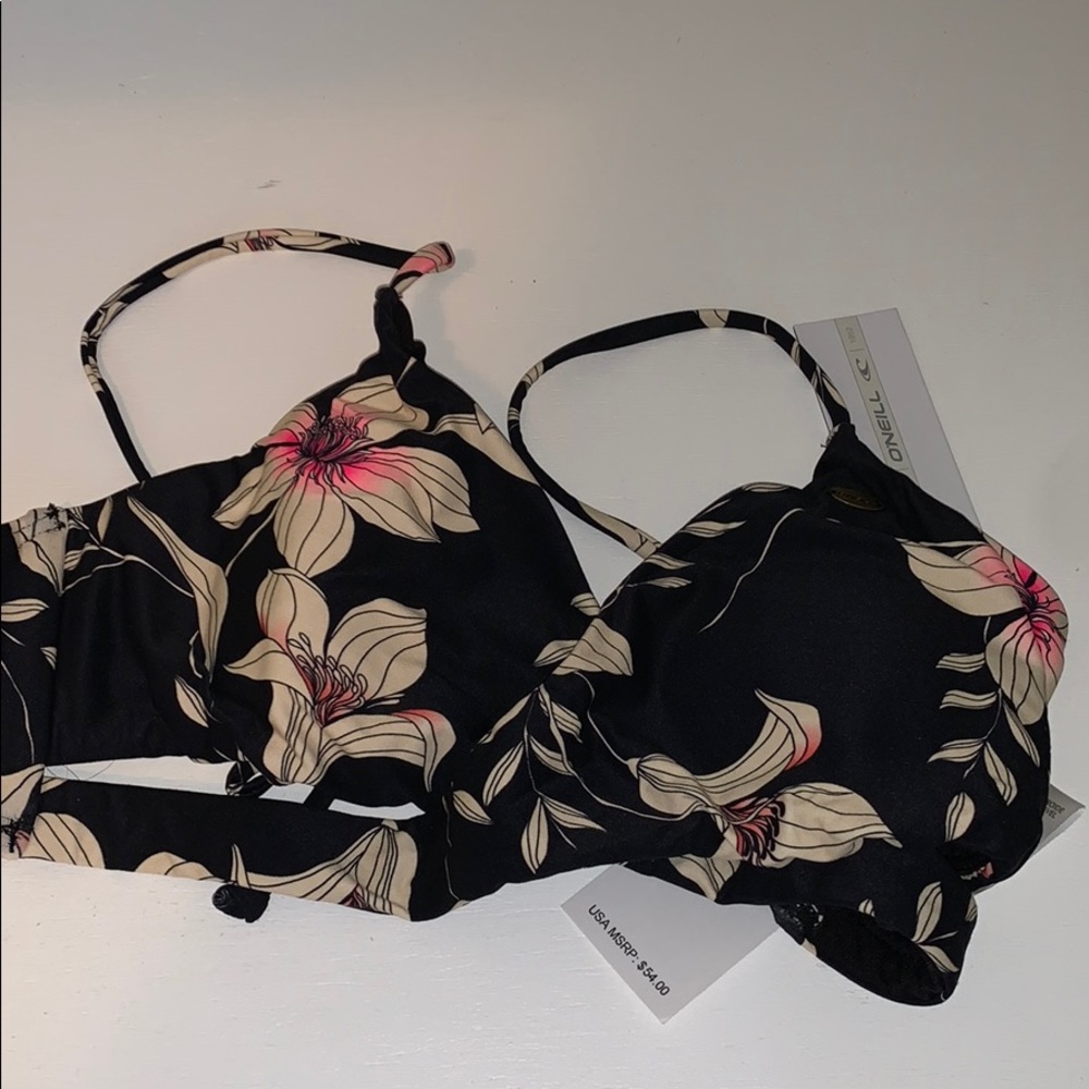 O’neill bathing suit top - Picture 1 of 1